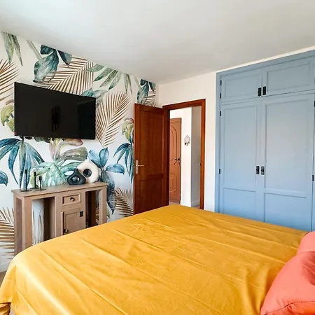 Seaescape With Ocean, King Size Bed, Wifi, Smart Tv, Free Parking 2 Pools Access