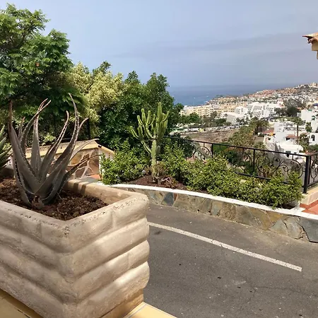 Seaescape With Ocean, King Size Bed, Wifi, Smart Tv, Free Parking 2 Pools Access Apartman