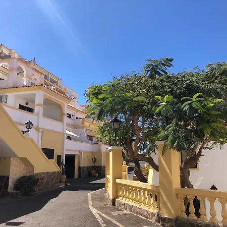 Seaescape With Ocean, King Size Bed, Wifi, Smart Tv, Free Parking 2 Pools Access Apartman *